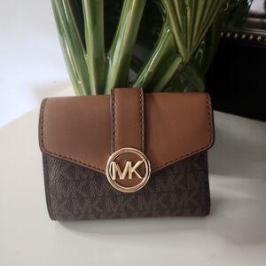 Michael Kors Carmen Wallet